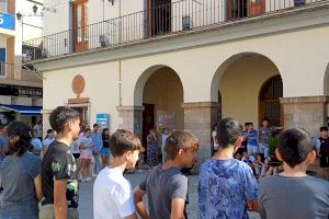 Fi a la xacra de les burilles als carrers: Nules s'uneix a la lluita contra el tabaquisme amb la campanya #tizadelavergüenza - (foto 4)