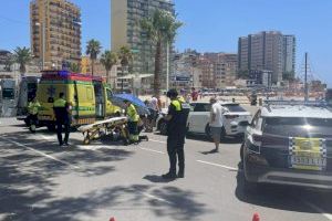 Una ciclista herida en un accidente de tráfico en plena playa de la Concha de Oropesa del Mar
