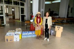 El Ayuntamiento de La Pobla de Farnals realiza una donación de alimentos y productos de higiene a Cáritas