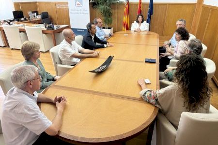 El Hospital Marina Baixa de La Vila pide apoyo a la Universidad de Alicante para su acreditación como universitario