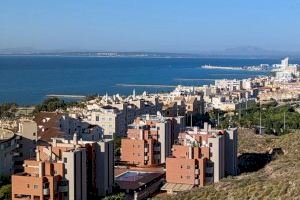 Més Santa Pola pide al Ayuntamiento una regulación urgente de los apartamentos turísticos