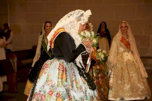 Hogueras de Alicante: Búscate en la segunda jornada de Ofrenda