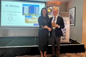Un reputado oftalmólogo valenciano recibe una prestigiosa distinción y es reconocido como uno de los más influyentes del mundo - (foto 4) Un reputado oftalmólogo valenciano recibe una prestigiosa distinción y es reconocido como uno de los más influyentes del mundo - (foto 4)