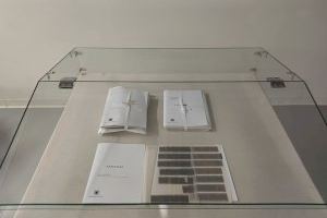 Javier Gómez Morata dóna a l'Arxiu Municipal una sèrie de documents textuals i fotogràfics