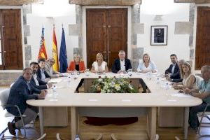 Castellón y Teruel coordinan medios de prevención de incendios para la defensa del patrimonio natural de ambas provincias Castellón y Teruel coordinan medios de prevención de incendios para la defensa del patrimonio natural de ambas provincias