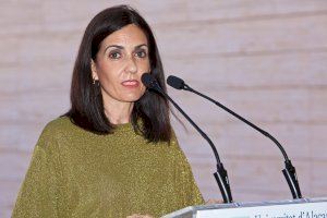 El acto inaugural de los Cursos de Verano Rafael Altamira de la UA, broche final del 125 aniversario de la Extensión Universitaria - (foto 2)