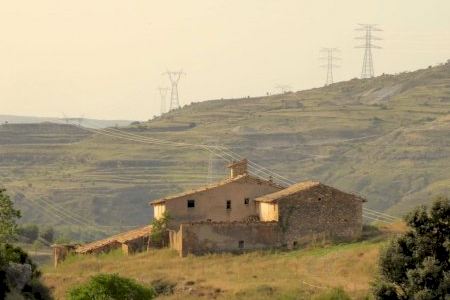 El Gobierno aprueba el megaparque energético del Maestrazgo y la autopista eléctrica de la MAT