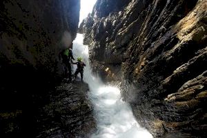 Fallece un valenciano mientras practicaba rápel en los Pirineos de Huesca