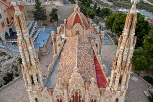 Un tros de 'Gaudí' s'amaga en la Comunitat Valenciana: una joia arquitectònica i un òrgan de pedra únic en el món