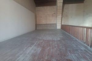 El PP de Llíria pide la reparación de los desperfectos, la eliminación de humedades y la mejora de la iluminación en la Iglesia de La Sangre - (foto 5)