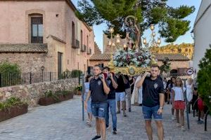 Olocau concluye las Fiestas de Agosto con la Procesión en honor a su Patrón, San Roque - (foto 4)