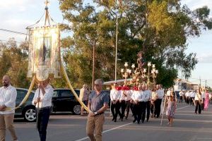La Reina y damas de la Vila presiden la celebración en honor a Sant Roc - (foto 2)