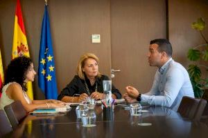 La Generalitat y la Diputación de Valencia refuerzan su alianza para mejorar los servicios sociales en los municipios más pequeños - (foto 2)