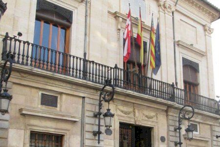 Sueca ofrece subvenciones para el fomento del valenciano en el ámbito empresarial y comercial Sueca ofrece subvenciones para el fomento del valenciano en el ámbito empresarial y comercial