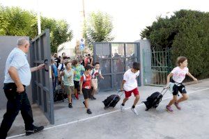 Cerca de 7.000 niños y jóvenes inician hoy las clases en los colegios e institutos de Mislata