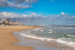 El poniente deja paso a un tobogán térmico en la Comunitat Valenciana: el calor contrasta con lo que nos espera en unos días