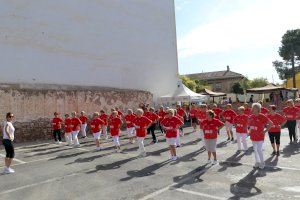 Centenares de personas participan en la Fira de l’Esport  2024 de Llíria - (foto 2)