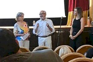 Inaugurada l'Exposició de l’alumnat de l'Escola Municipal de Belles Arts del nivell d’iniciació - (foto 2)