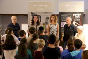 Alaquàs inaugura la exposición biográfica itinerante sobre Vicent Andrés Estellés - (foto 6)