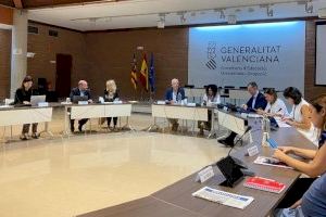 Educación inicia las negociaciones con los sindicatos para elaborar un nuevo acuerdo de plantillas - (foto 2) Educación inicia las negociaciones con los sindicatos para elaborar un nuevo acuerdo de plantillas - (foto 2)