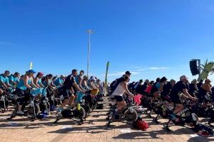 Doscientas almas pedalean en Peñíscola por la investigación del cáncer infantil - (foto 3)