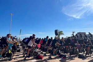 Doscientas almas pedalean en Peñíscola por la investigación del cáncer infantil - (foto 4)