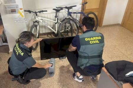 Herramientas, electrodomésticos y cableado: el masivo robo en casetas de l'Alcora Herramientas, electrodomésticos y cableado: el masivo robo en casetas de l'Alcora