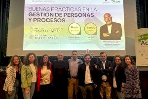 Éxito en las Jornadas de buenas prácticas en pequeñas empresas en Ibi - (foto 2)