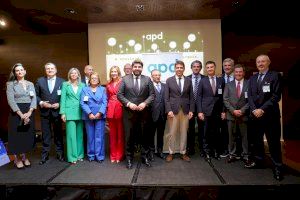 Mazón pone en valor la unión entre la Región de Murcia y la Comunitat Valenciana para seguir avanzando en el desarrollo económico y social - (foto 4) Mazón pone en valor la unión entre la Región de Murcia y la Comunitat Valenciana para seguir avanzando en el desarrollo económico y social - (foto 4)
