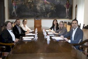 Marta Barrachina escucha las propuestas de los grupos de la oposición para el presupuesto 2025 de la Diputación - (foto 2) Marta Barrachina escucha las propuestas de los grupos de la oposición para el presupuesto 2025 de la Diputación - (foto 2)