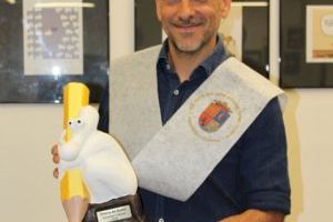 El dibuixant i humorista gràfic César Oroz rep el Premi Notari de l’Humor de la UA - (foto 3)
