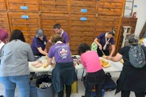 Scouts Valencians une esfuerzos para ayudar en las zonas afectadas por la DANA en València - (foto 3)
