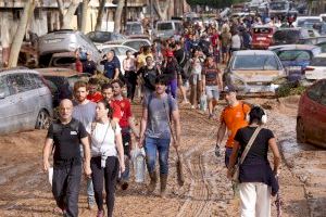La Generalitat prohíbe el tránsito de personas en los pueblos afectados por la DANA
