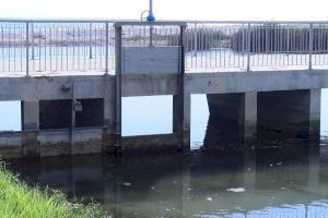 Burriana retirará los pilares no estructurales de la pasarela del Clot para evitar riesgos de inundación