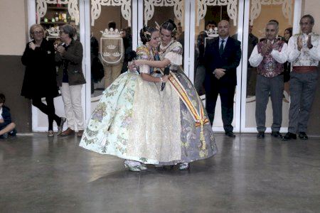 El col·lectiu faller de Borriana acomiada a Laia Molina i Anna Solà com a Reines Falleres del 2024