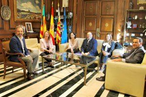 Carrasco se reúne con la empresa que levantará una nueva residencia de estudiantes en Castellón