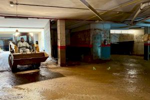 La Diputación inicia en Picanya la extracción de lodos y residuos de 660 garajes para evitar problemas de salud - (foto 3) La Diputación inicia en Picanya la extracción de lodos y residuos de 660 garajes para evitar problemas de salud - (foto 3)