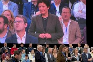 Feijóo premia al PP de Onda por el proyecto solidario del banco de pelucas para pacientes oncológicos