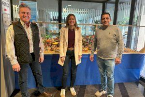 Almassora expone en la entrada del Ayuntamiento un belén de Playmobil con más de 800 piezas Almassora expone en la entrada del Ayuntamiento un belén de Playmobil con más de 800 piezas