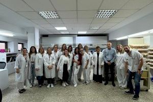 El servicio de Farmacia del Hospital General Universitario de Elche revalida la acreditación por la calidad de su gestión El servicio de Farmacia del Hospital General Universitario de Elche revalida la acreditación por la calidad de su gestión