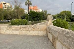 L’Ajuntament de València rehabilitarà l’ampit del riu ubicat en l’esplanada de les Torres de Serrans, que presenta clevills - (foto 4)