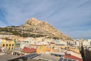 Alicante presenta este martes las conclusiones del estudio sobre pisos turísticos en una jornada informativa