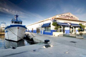 El pleno de Calp solicitará a la UE que desista en la propuesta que reduce los días de pesca