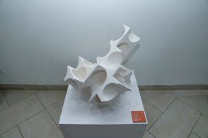 ATC elige ‘Pasaje Invertido III’, de Carlos Martínez, como pieza ganadora del Premio Nacional de Cerámica ‘Ciudad de Castellón’