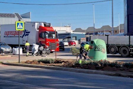 Alboraya renueva la zona verde del Polígono Industrial con una inversión de 48.000 euros