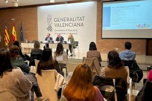 Educación organiza una jornada formativa con los auxiliares de conversación de francés de los centros educativos - (foto 2)