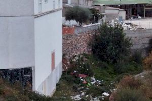 El PP alça la veu dels veïns de la Vall afectats per l'okupació “perquè el problema s'agreuja”