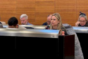 El pleno aprueba la nueva tasa de recogida de residuos destinada a cubrir los costes del servicio, como exige la legislación estatal - (foto 2) El pleno aprueba la nueva tasa de recogida de residuos destinada a cubrir los costes del servicio, como exige la legislación estatal - (foto 2)