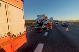 Un accident en l'A-7 provoca el talle total i congestió a Xàtiva - (foto 3)
