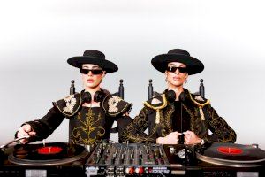 MËSTIZA lleva su arte al SOM Festival 2025: música electrónica, flamenco y moda en Castellón